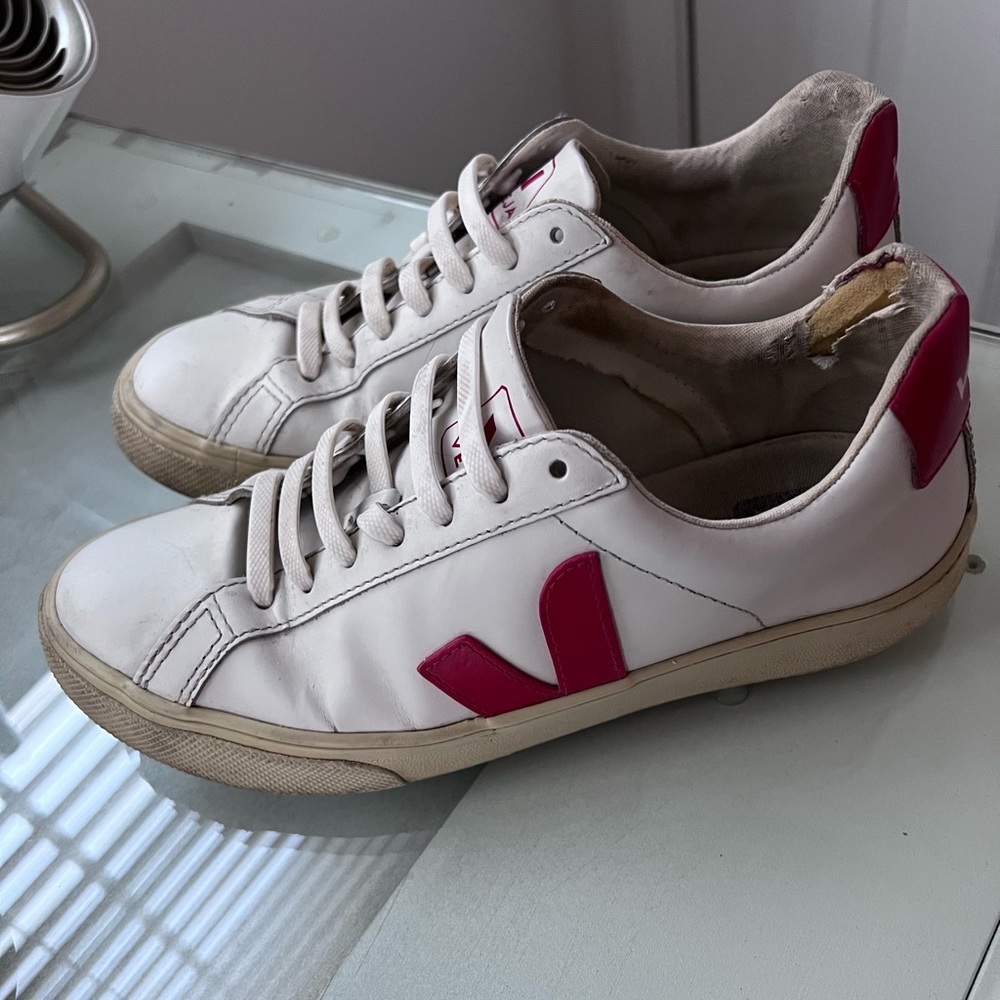 Veja Esplar Logo Sneaker sz 6 (37)